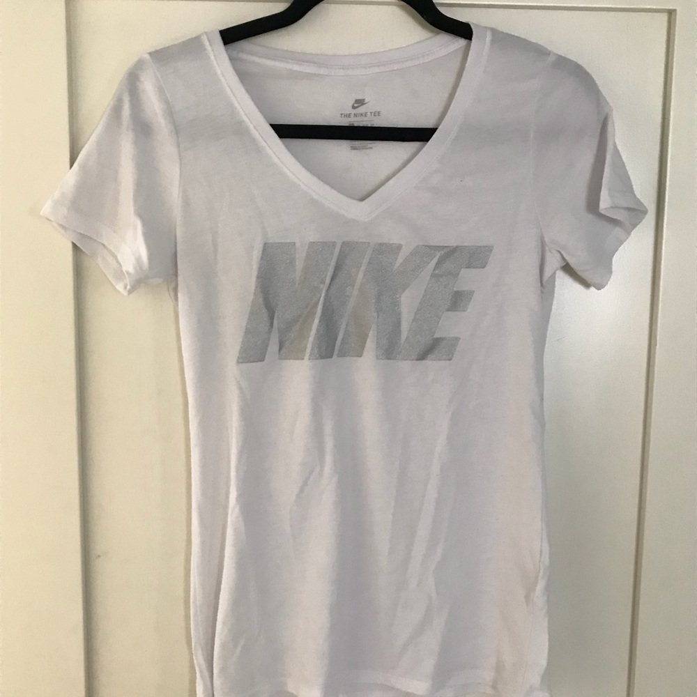Nike V-Neck